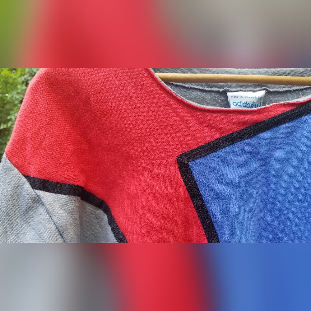 VTG Adidas Colorblock Sweatshirt - Picture 6 of 9